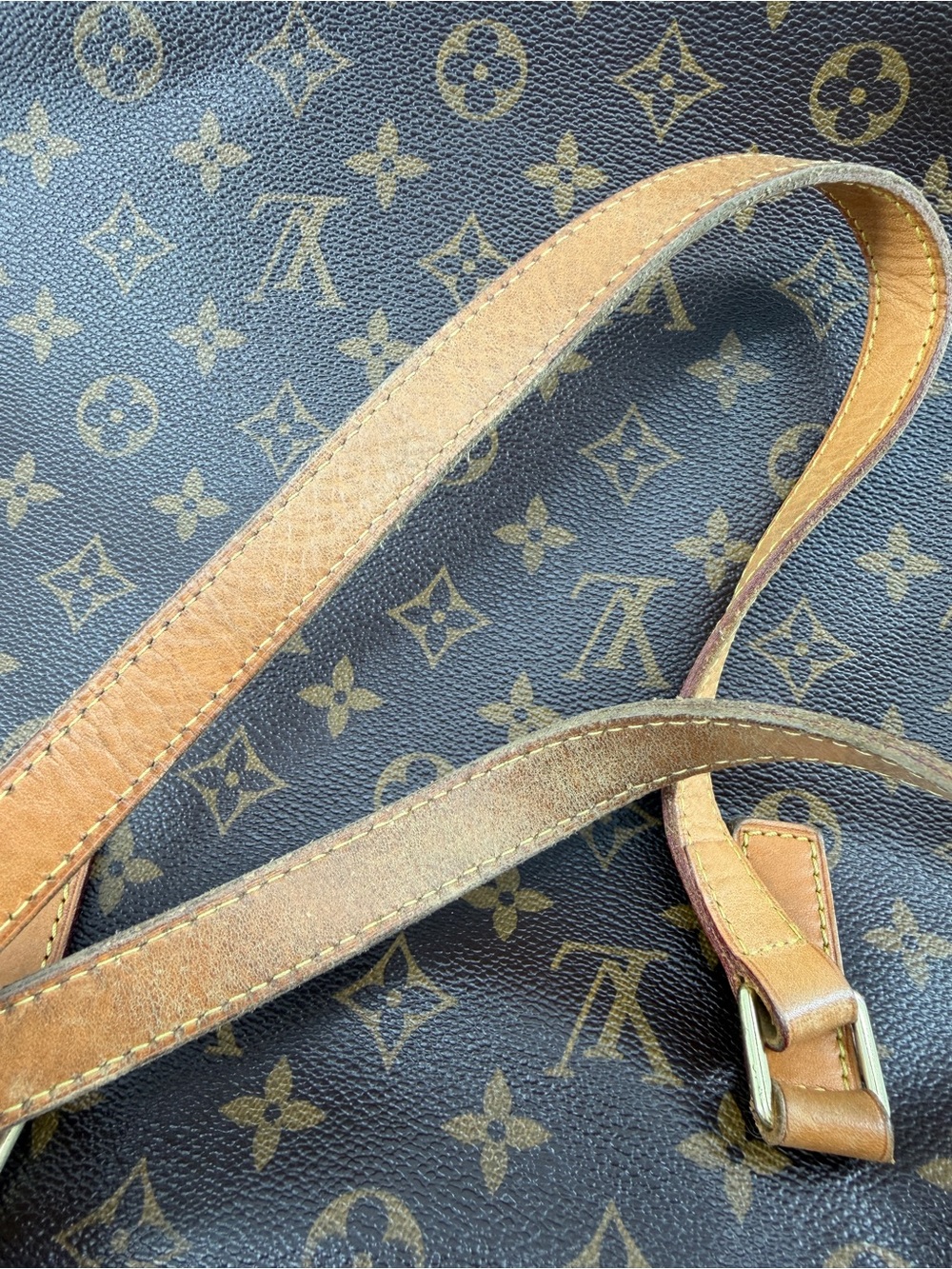 Louis Vuitton Monogram Cabas Mezzo Tote - Picture 9 of 12